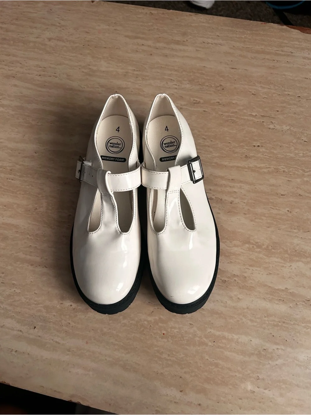 Wonder Nation Mary Jane T-Strap Platform White Patent Girls Size 4 Memory Foam